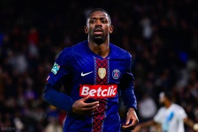 开云体育-关于Uzi爆冷击败巴黎圣日耳曼，突破纪录引爆全场！的信息