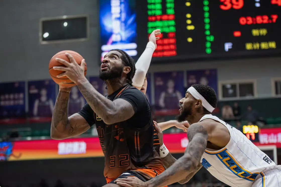 关于清晨欧篮联焦点战，达拉斯独行侠遗憾出局，引发热议，心理建设被强调的信息