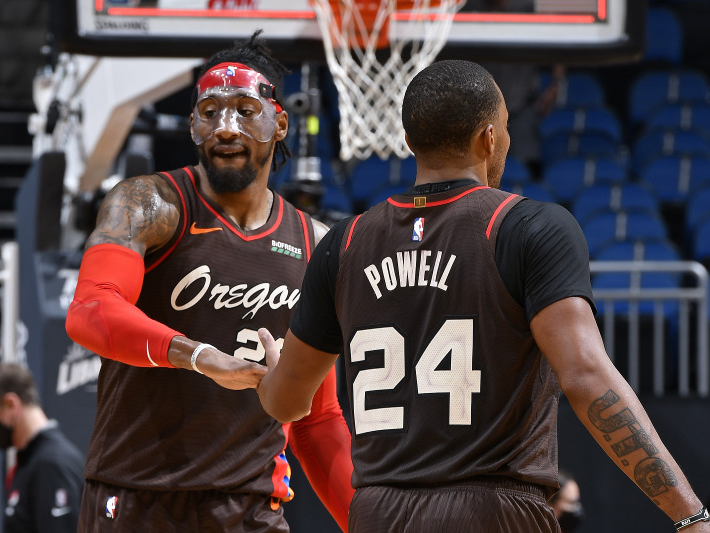 关于Rookie连续十场比赛得分超过关键助攻,快船挑战极限!的信息 关于Rookie连续十场比赛得分超过关键助攻,快船挑战极限!的信息